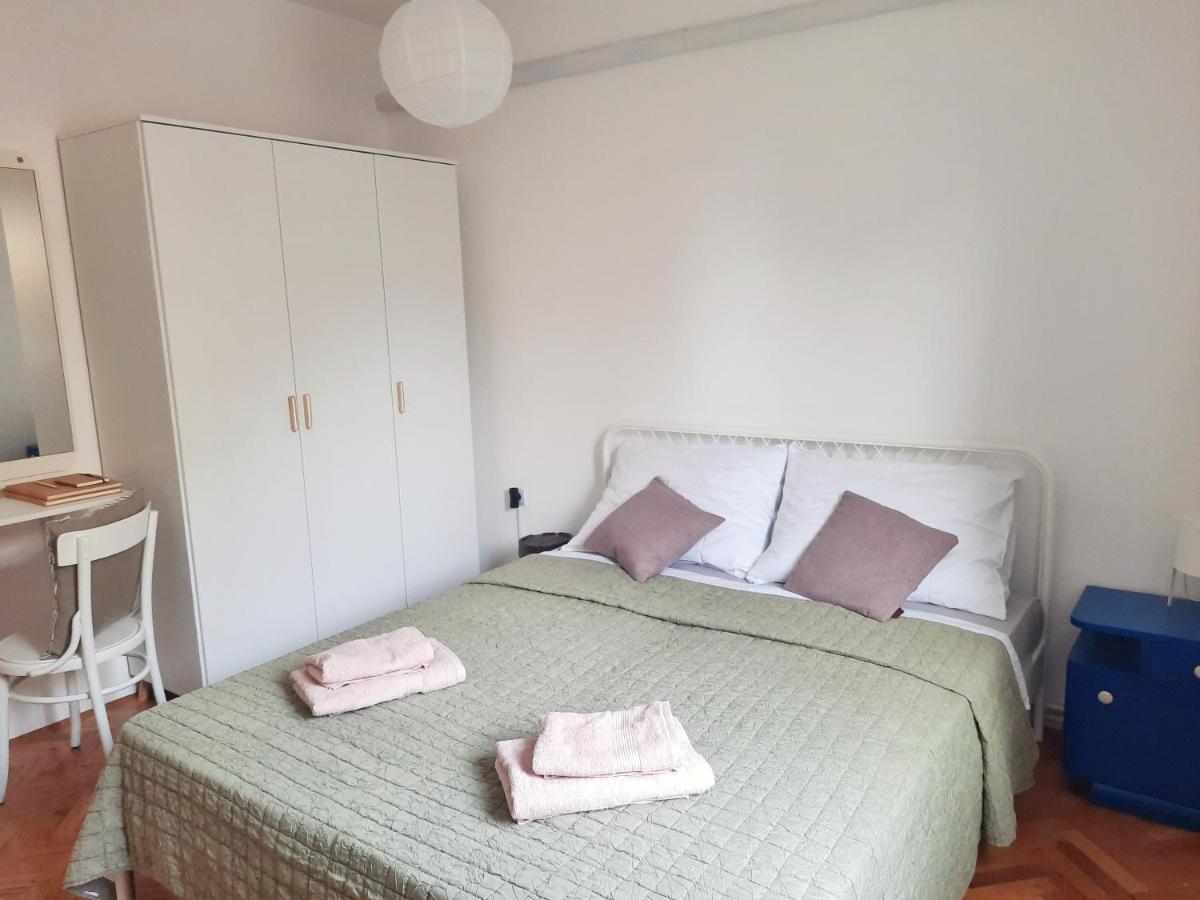 Apartment Nino In Pula Eksteriør billede